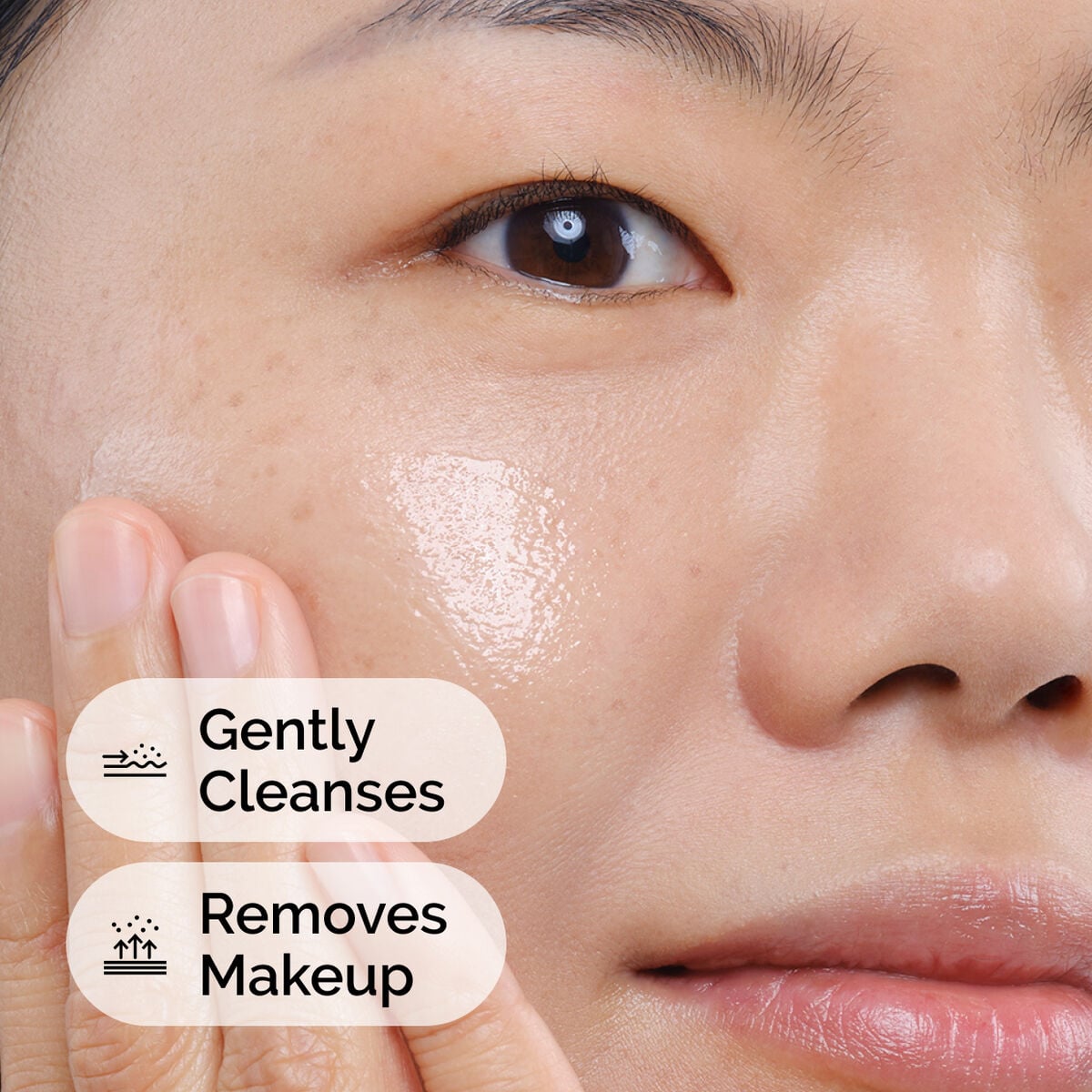 squalane-cleanser-r4 ord-squalane-cleanser-model-application-with-benefits.jpg